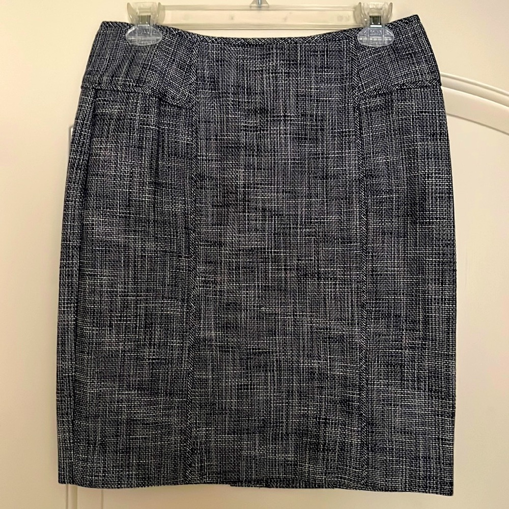 Banana Republic blue tweed pencil shirt